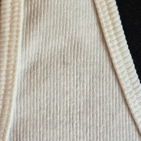 Harley Davidson Rhinestone Tank Top Size Medium - Picture 8 of 9